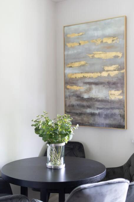 2 Bedroom Modern Urban Sanctuary 1Cc - Cherrydeal Λονδίνο Εξωτερικό φωτογραφία