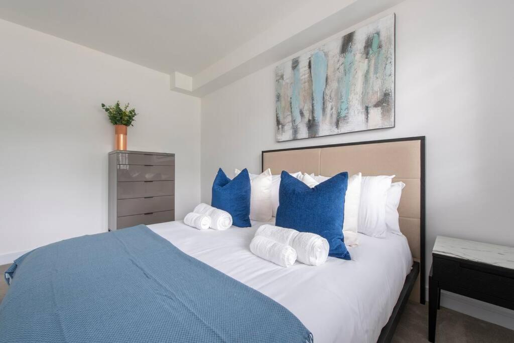 2 Bedroom Modern Urban Sanctuary 1Cc - Cherrydeal Λονδίνο Εξωτερικό φωτογραφία