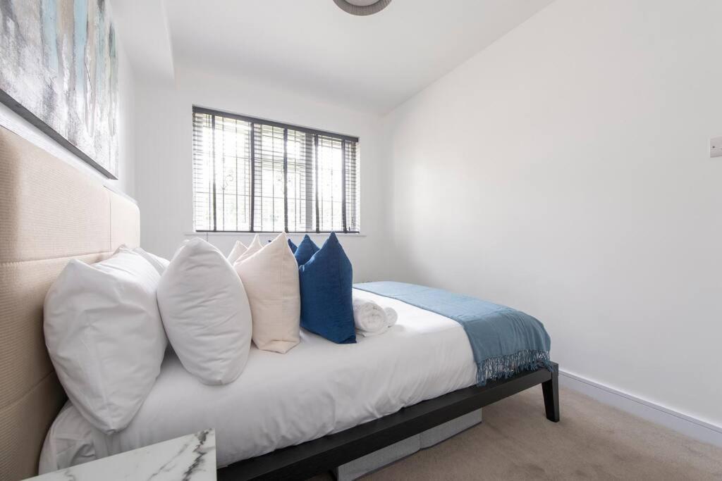 2 Bedroom Modern Urban Sanctuary 1Cc - Cherrydeal Λονδίνο Εξωτερικό φωτογραφία